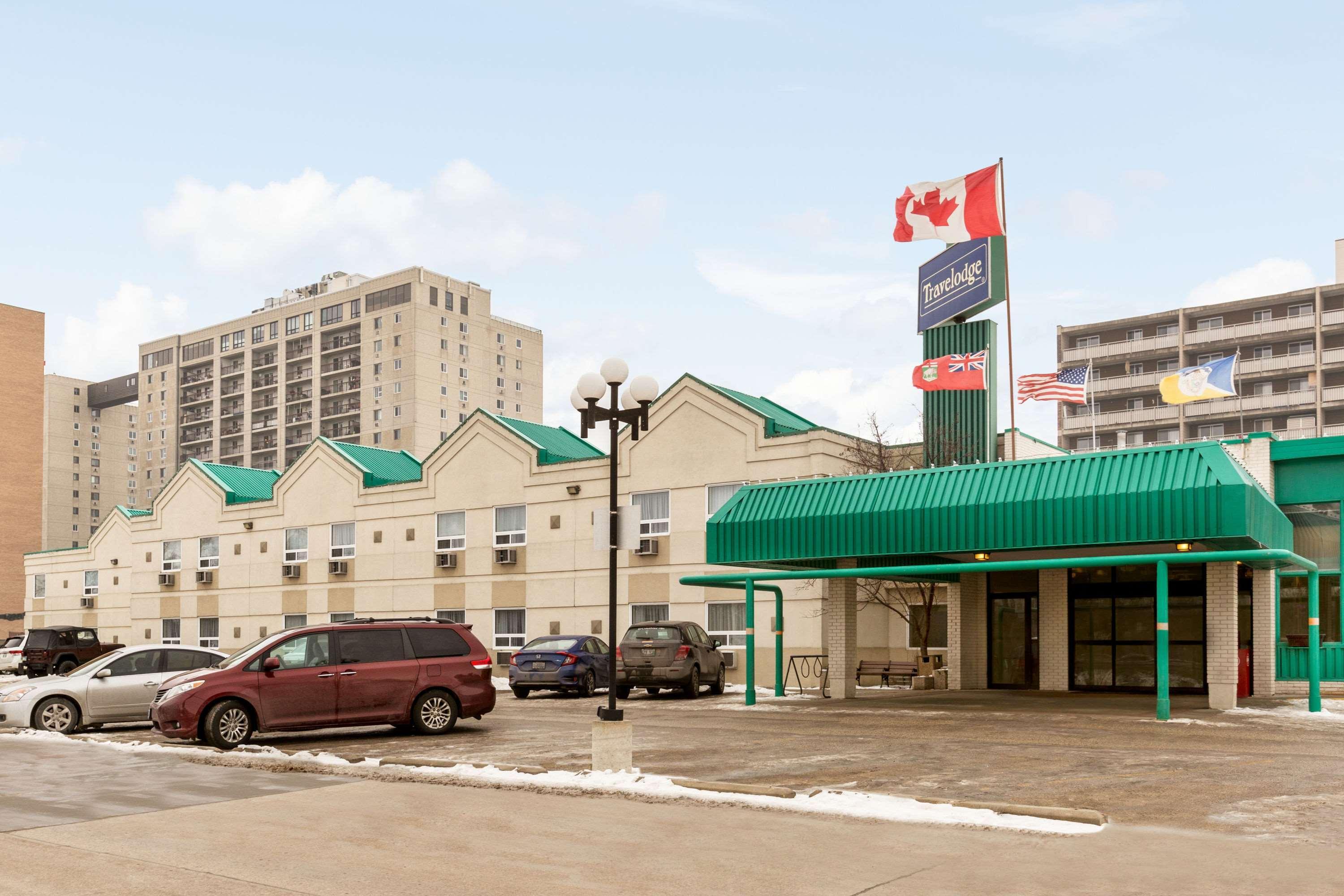 Travelodge By Wyndham Winnipeg East Exterior photo